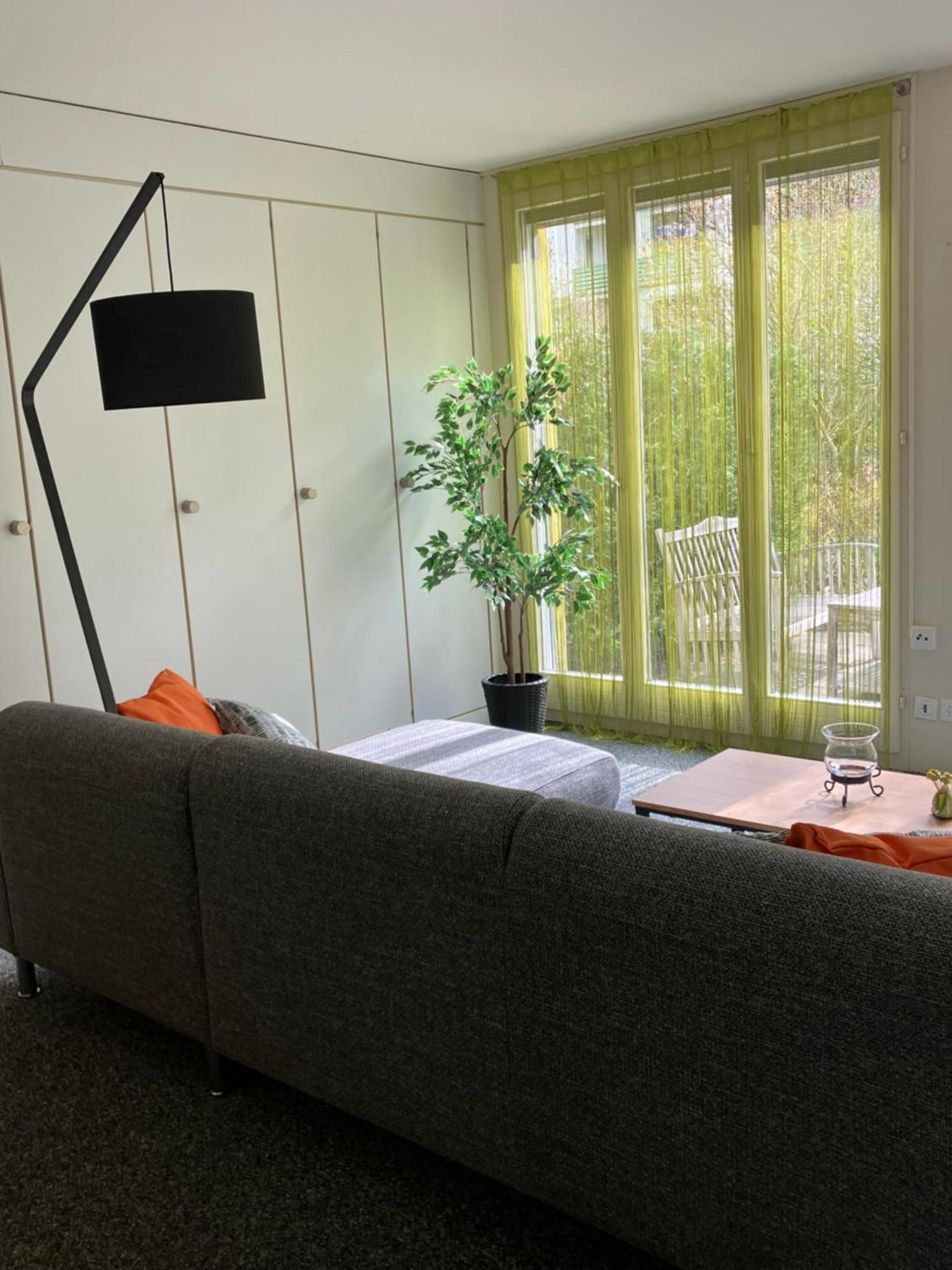 Wohnoase Mit Gratis Parkplatz * Basel